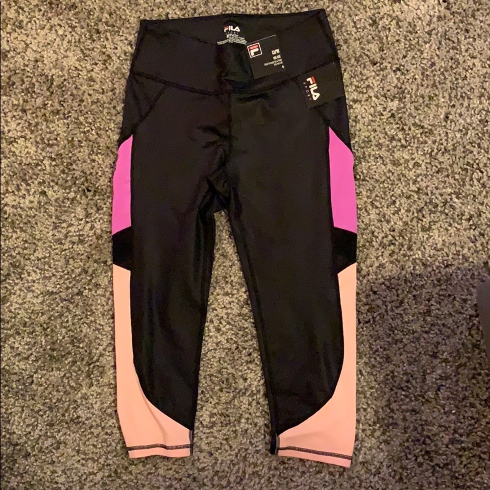 FILA sport active capris - Picture 2 of 2